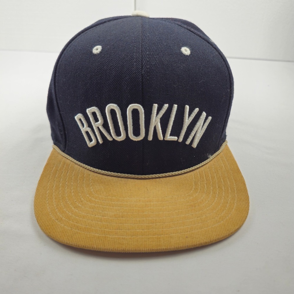 Mitchell & Ness Brooklyn Nets Fitted Hat Cap Size 8 64cm Navy Tan NBA Nostalgia